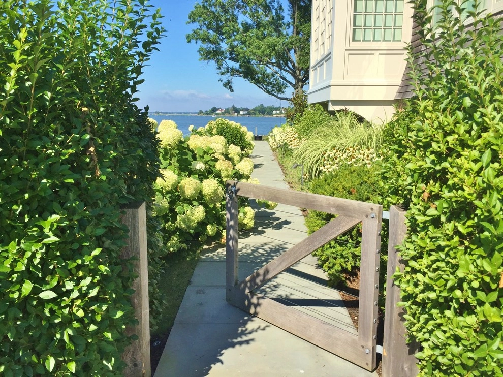 Our Gardens by Gro Pro Landscape Company Inc. - Photo 29