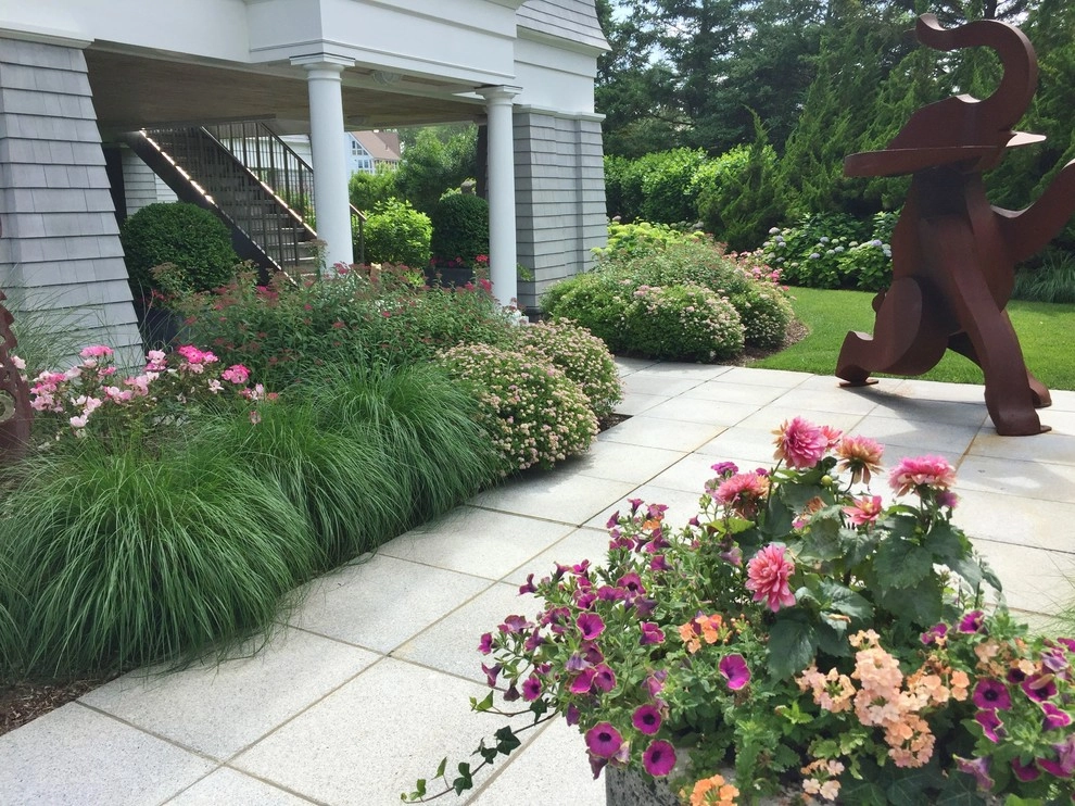 Seasonal Color by Gro Pro Landscape Company Inc. - Photo 27