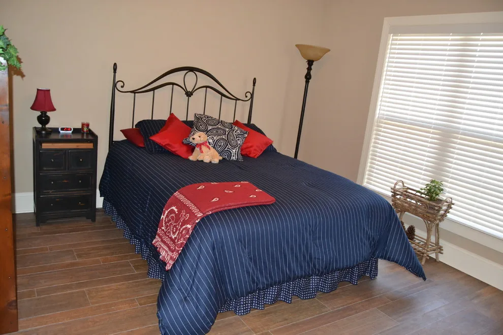 Carolina Custom Homes And Renovations,LLC - Photo 10