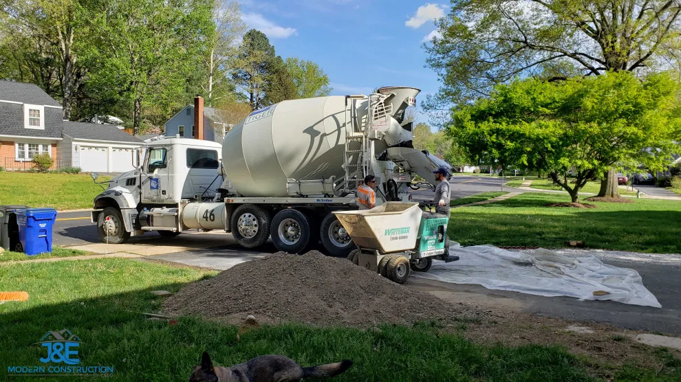 Outdoor Concrete Slab by J&E Modern Construction LLC - Photo 11