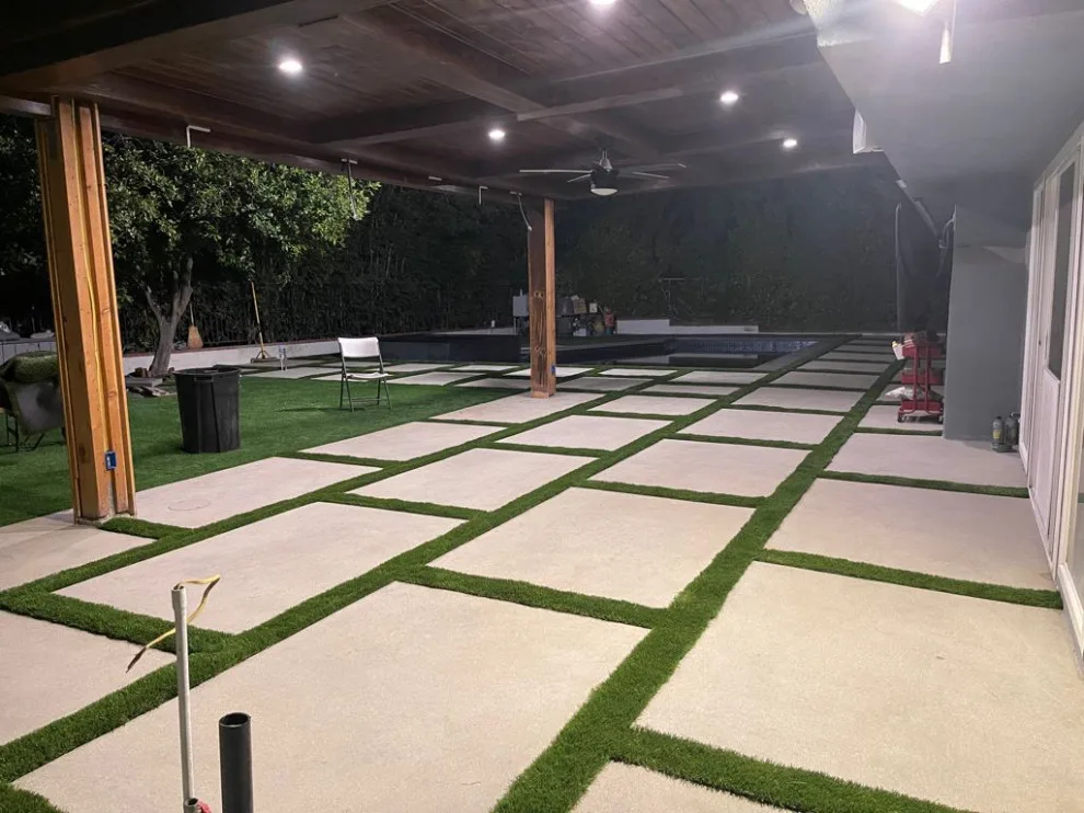 Outdoor Landscape Design and Swimming Pool Setup by Goldenline Remodeling - Photo 2