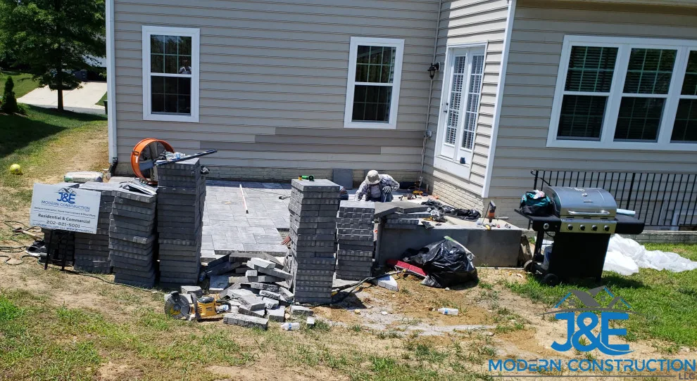 J&E Modern Construction LLC - Photo 13