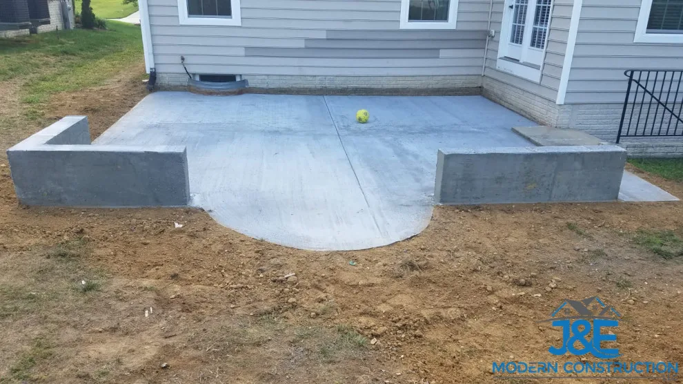 Outdoor Patio by J&E Modern Construction LLC - Photo 11