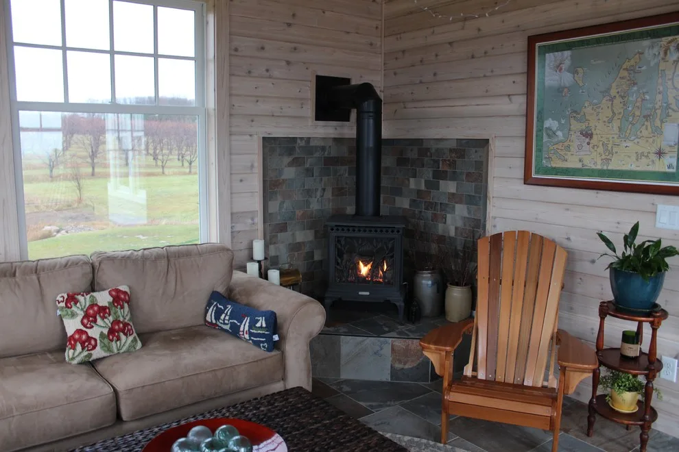 Highland Drive Residence by Maple Hill Builders, LLC - Photo 12