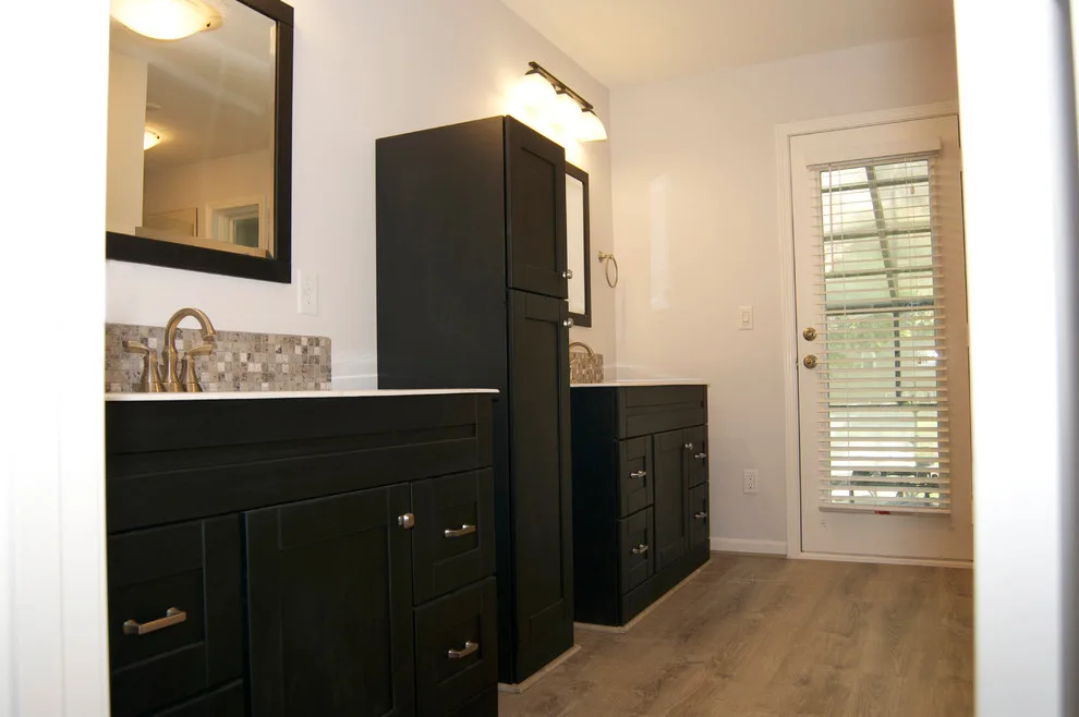 Contemporary Master Suite Renovation by Bryan Casey Construction LLC - Photo 7