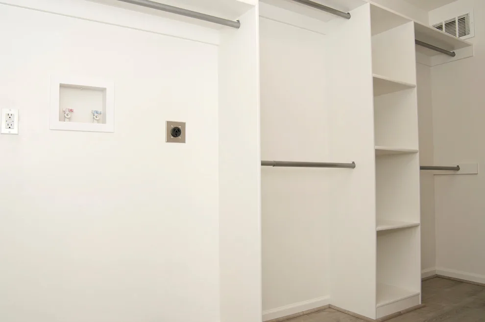 Contemporary Master Suite Renovation by Bryan Casey Construction LLC - Photo 5