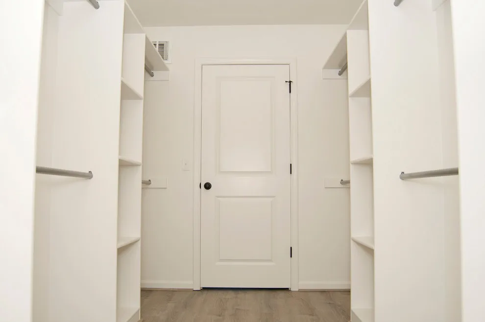 Contemporary Master Suite Renovation by Bryan Casey Construction LLC - Photo 4