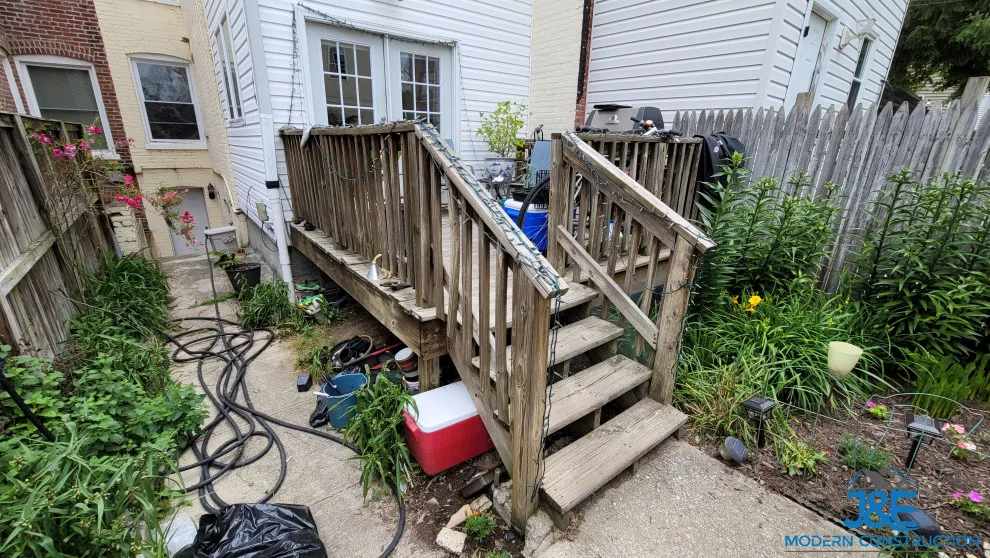 Cedar Deck in the Backyard by J&E Modern Construction LLC - Photo 2