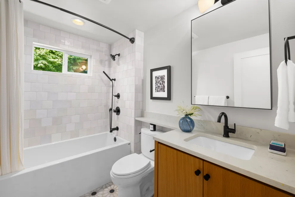 Capitol Hill Bungalow by The Alhadeff Group - Photo 14
