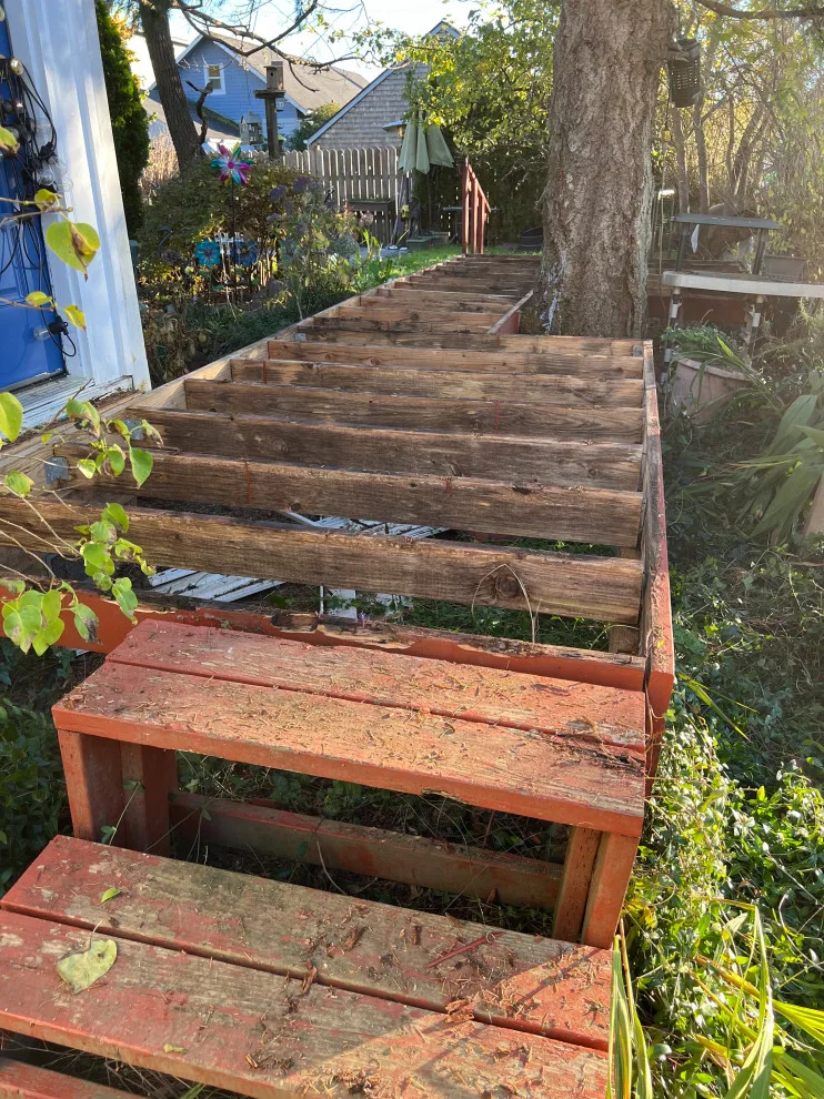 Outdoor Deck by Foxtail Finish Carpentry - Photo 4
