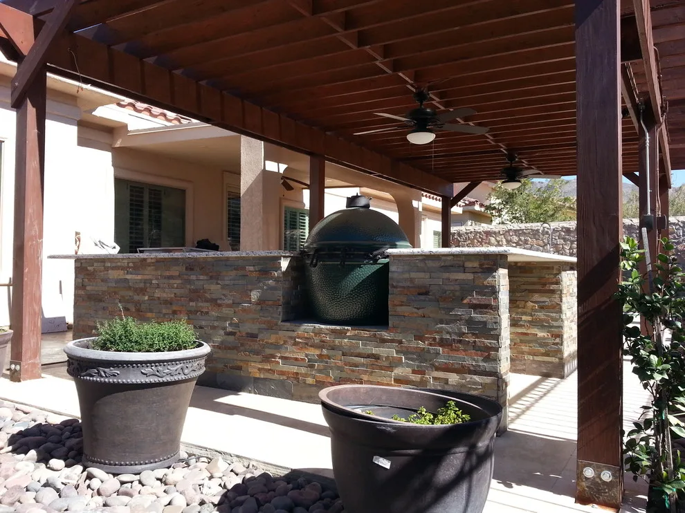 Outdoor Pergola, Kitchen, and Water Feature by Forma Contractors - Photo 4