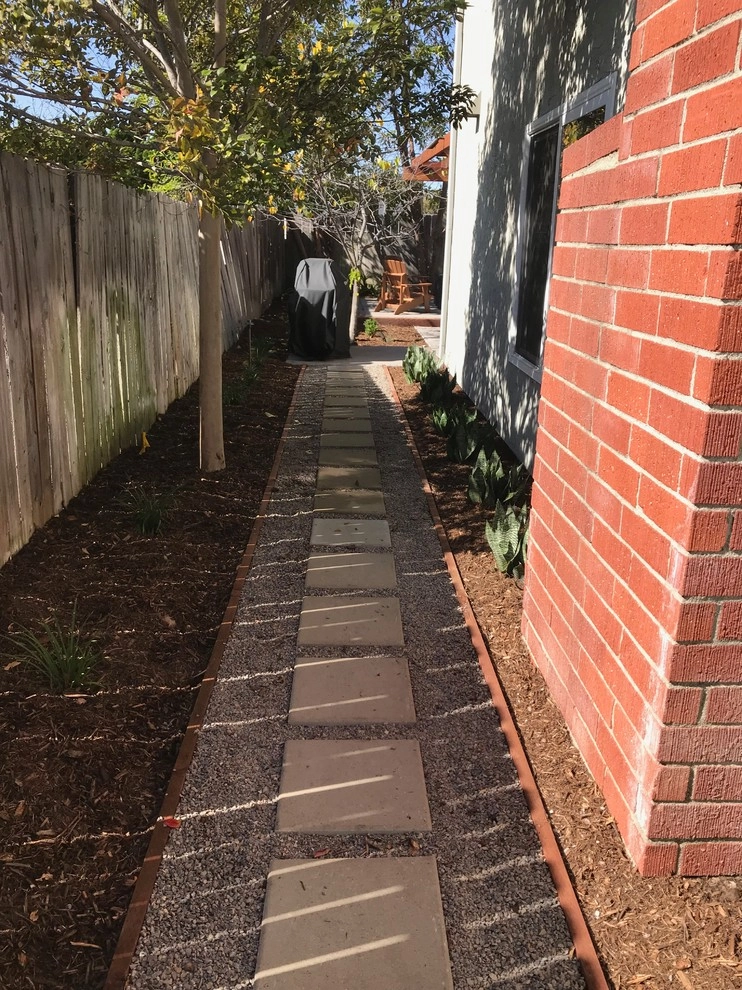 Encinitas Backyard by Groundswell Landscaping - Photo 7