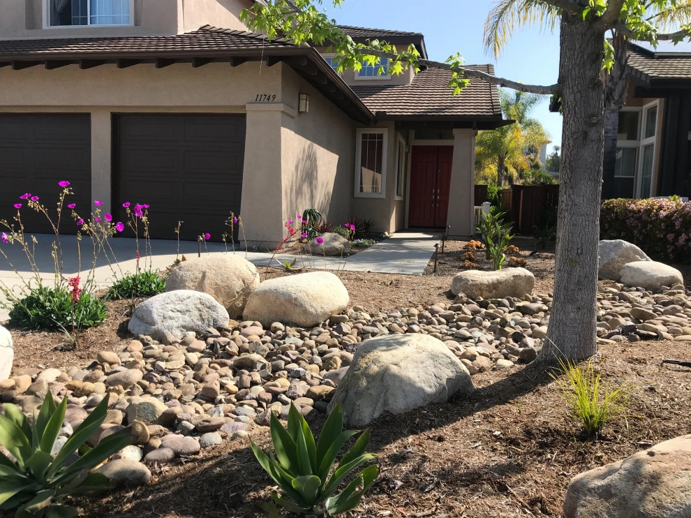 Backyard Outdoor Living by Groundswell Landscaping - Photo 5