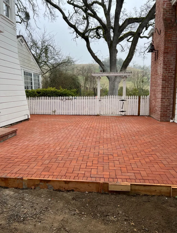 Valencia Construction Pros - Photo 12