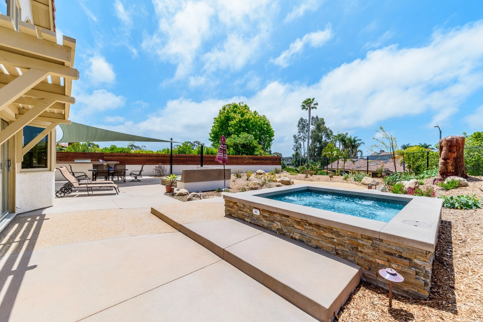 Solana Beach Outdoor LIving by Groundswell Landscaping - Photo 2