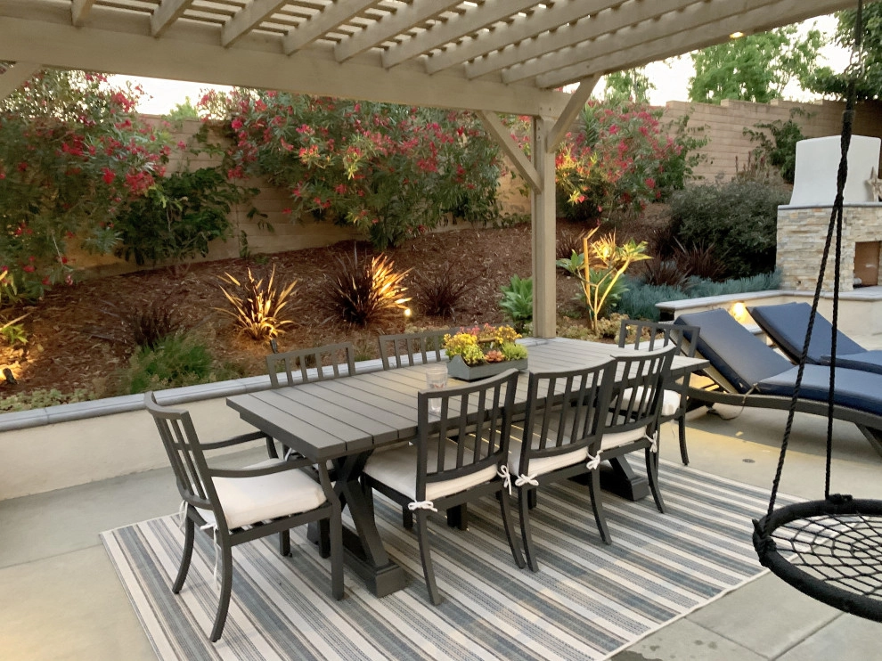 Outdoor Living Farmhouse Style by Groundswell Landscaping - Photo 4