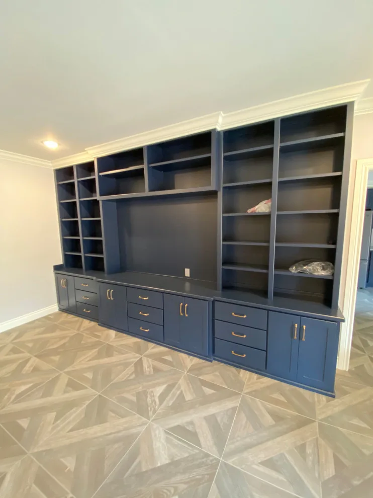 Sanders Tailored Interiors by Robbins Construction - Photo 4