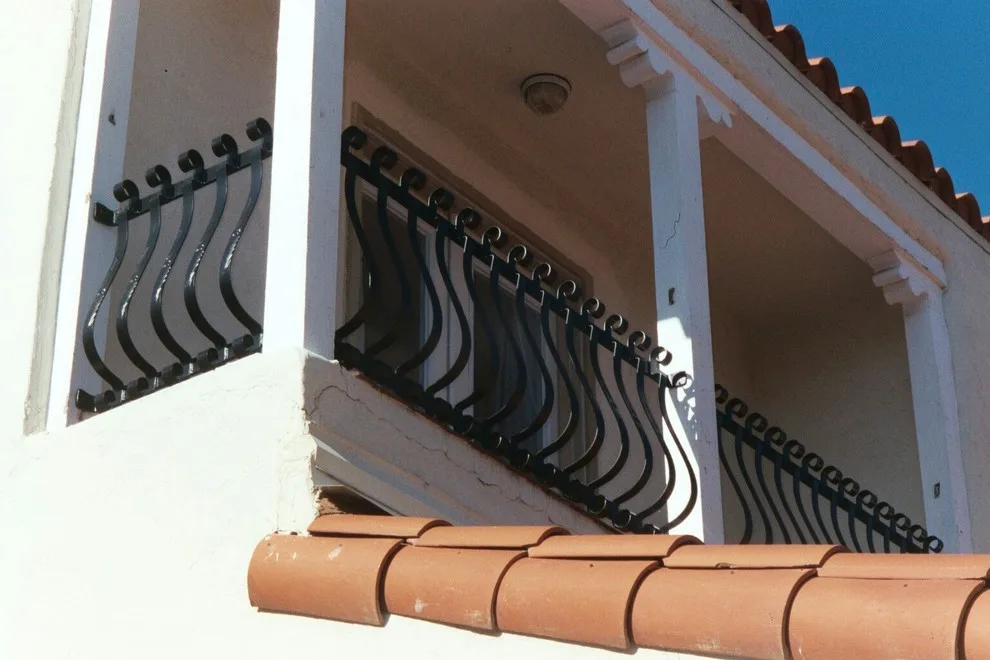 Veranda Guardrail by Pascetti Steel Design, Inc. - Photo 2
