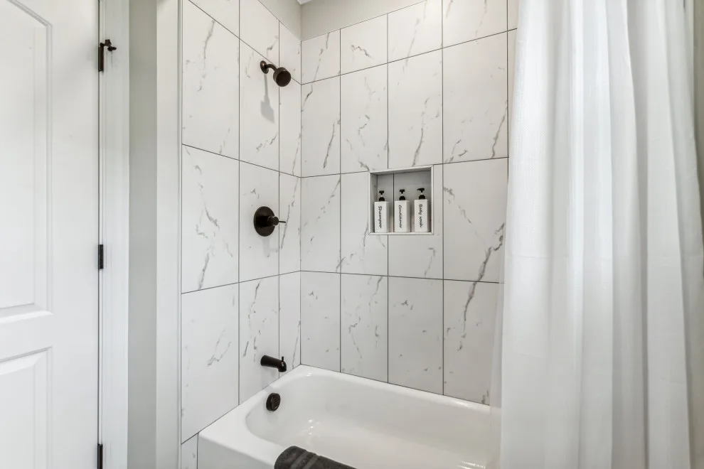 Ballentrace Bespoke Residence by Dixon Buildz - Photo 16