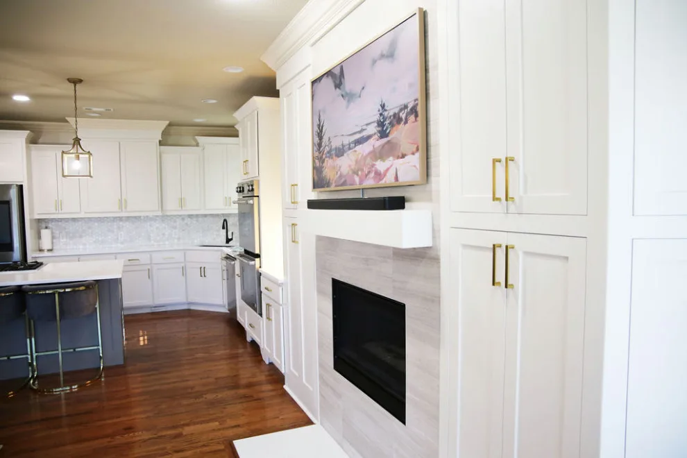 Balmoral Project 2: Kitchen and Living Area by Blue Heron Builders, LLC - Photo 3