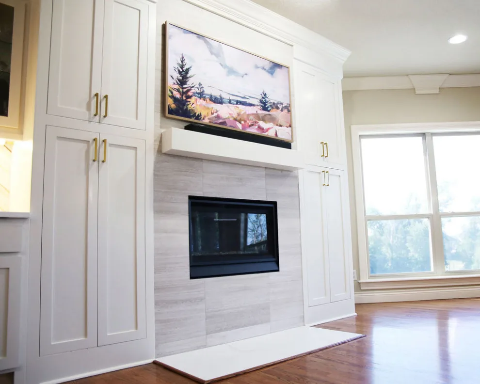 Balmoral Project 2: Kitchen and Living Area by Blue Heron Builders, LLC - Photo 6