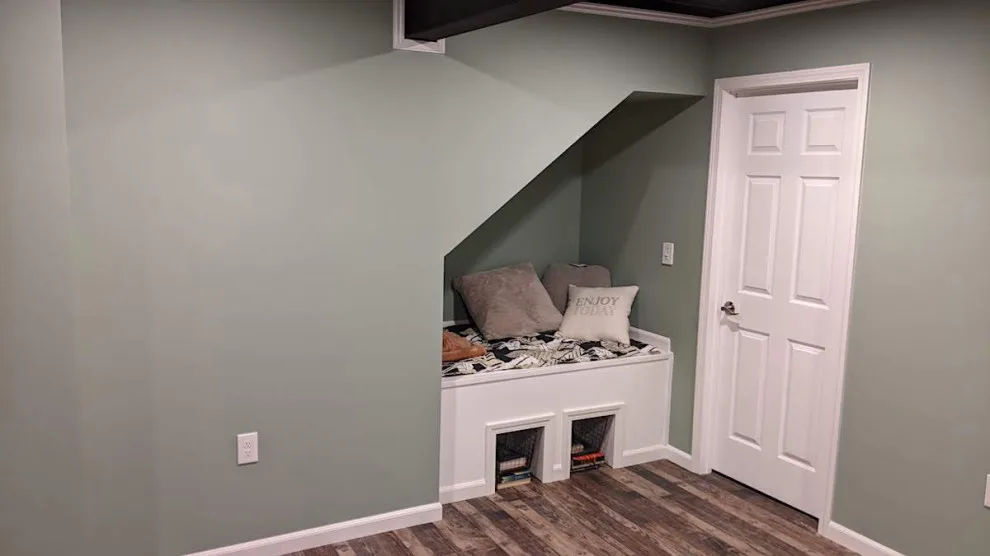 Barber Town by Beautiful Basements - Photo 5
