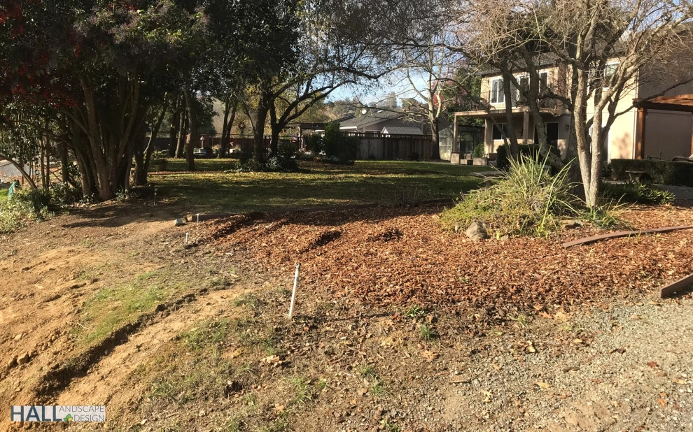 Planted retaining wall by Hall Landscape Design - Photo 11