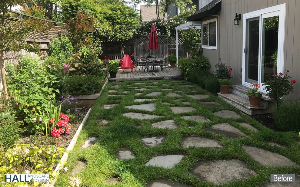 Fresh new patio, with new outdoor kitchen by Hall Landscape Design - Photo 9