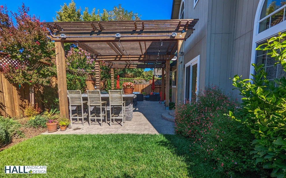 Fresh new patio, with new outdoor kitchen by Hall Landscape Design - Photo 17