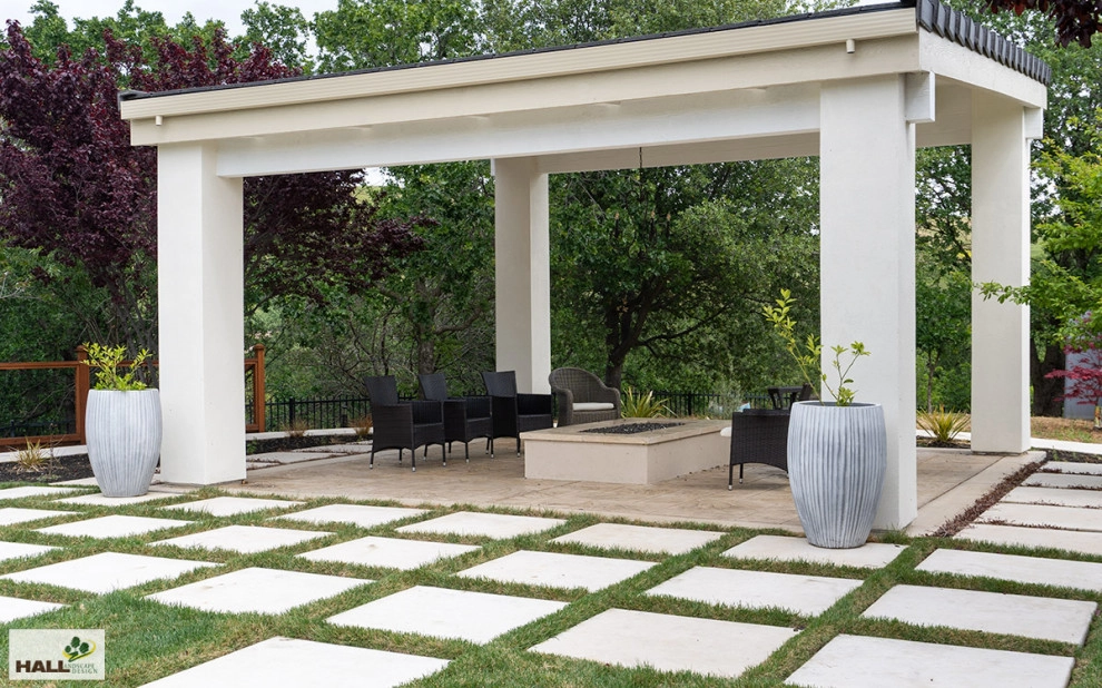 Backyard Oasis by Hall Landscape Design - Photo 5