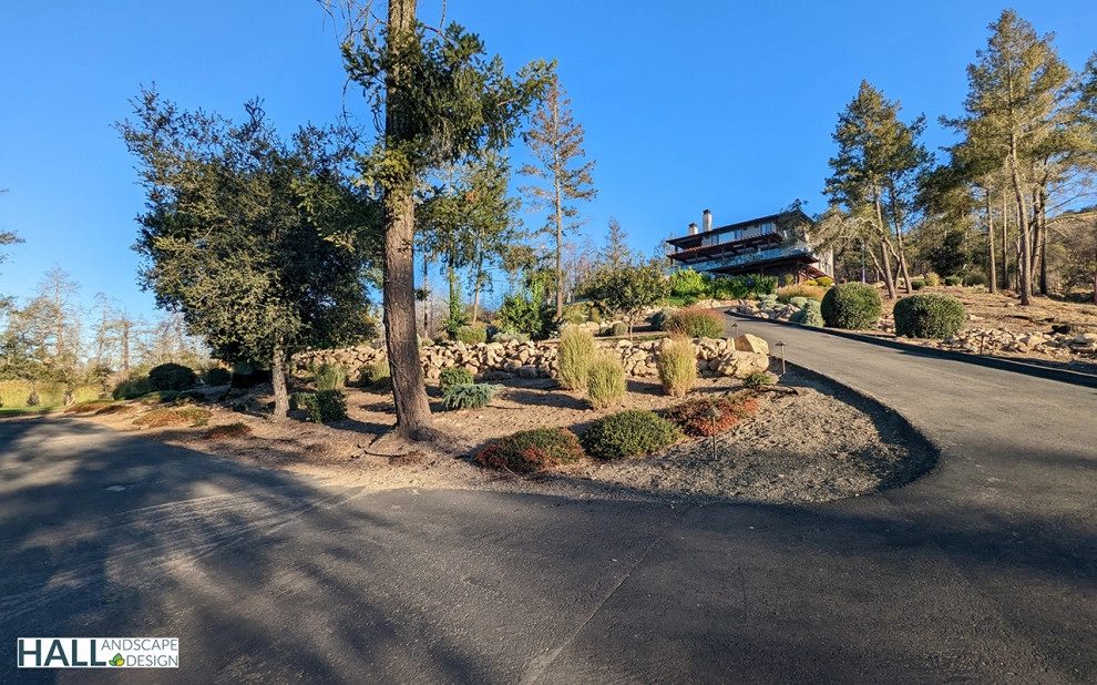 Spectacular Outdoor Space Design by Hall Landscape Design - Photo 13