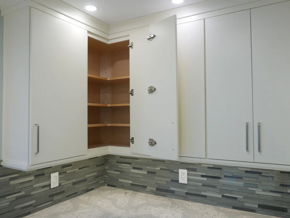 Baroness Kitchen by Before And After Builders, Inc. - Photo 11