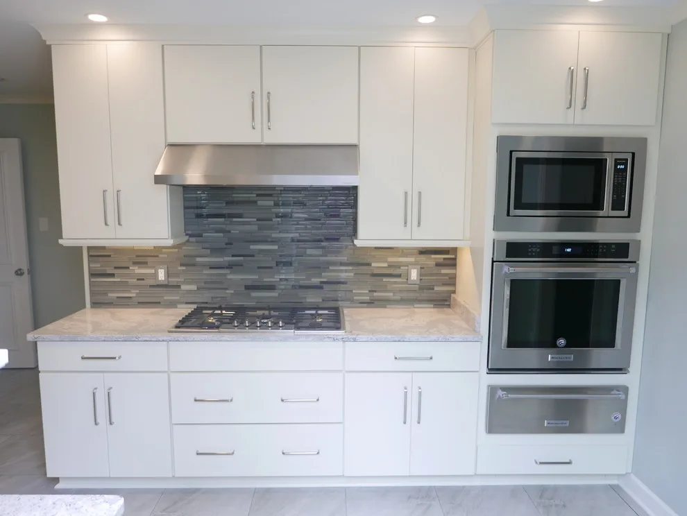 Baroness Kitchen by Before And After Builders, Inc. - Photo 15