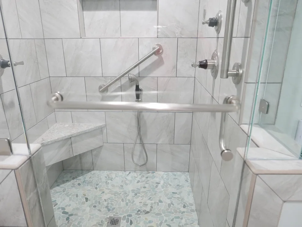 Baronne Luxury Bathroom by Before And After Builders, Inc. - Photo 5
