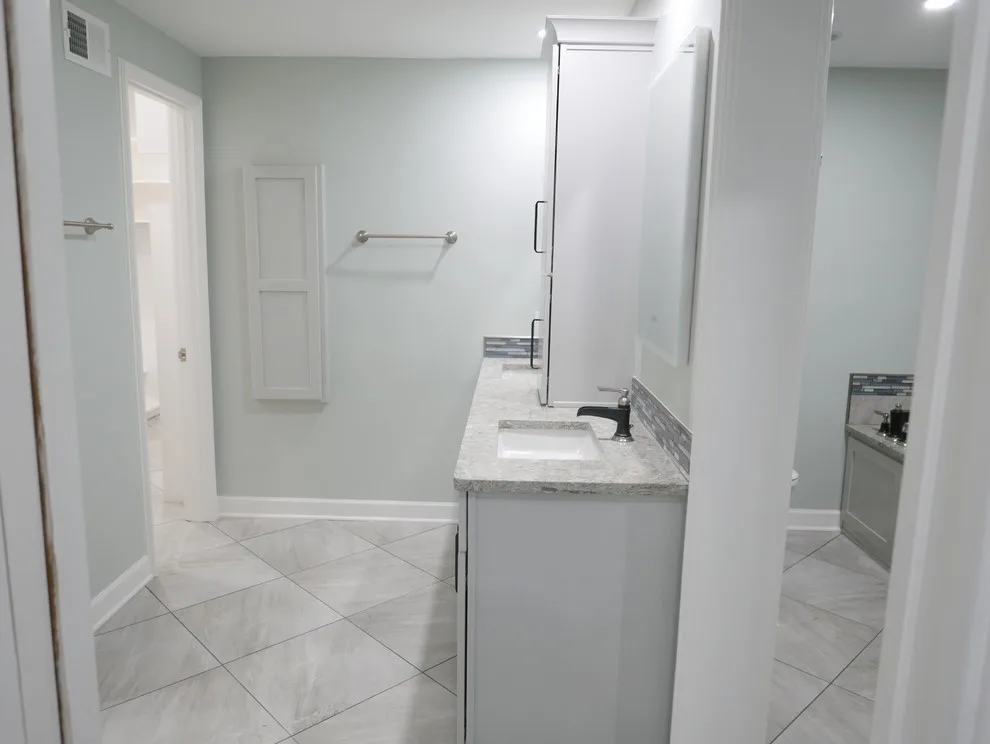 Baronne Luxury Bathroom by Before And After Builders, Inc. - Photo 12
