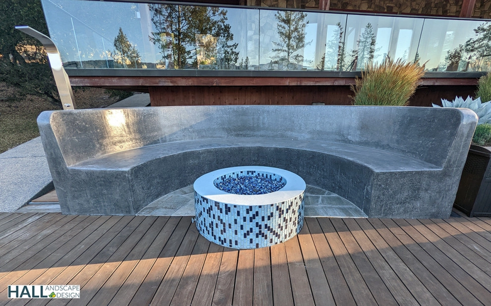 Spectacular Outdoor Space Design by Hall Landscape Design - Photo 19