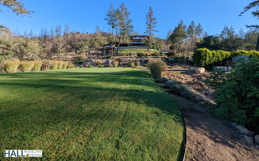 Spectacular Outdoor Space Design by Hall Landscape Design - Photo 16