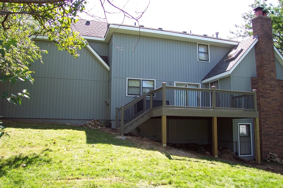 Barrow - Evergrain composite decking in Kansas City by All Weather Decks - Photo 7