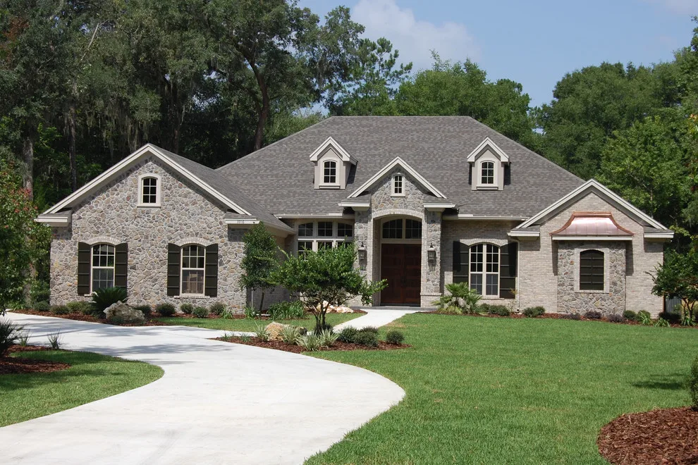 Barry Bullard Homes, Inc. - Photo 4