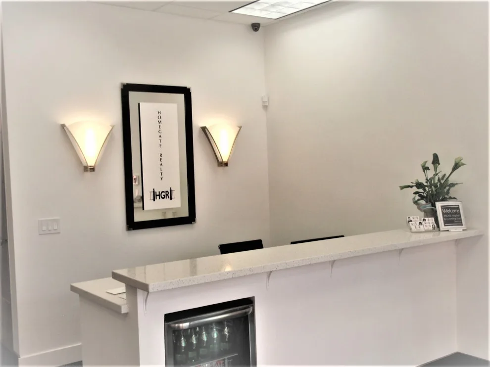 Workspace, Recreation & Lounge by Bridges Const. - Photo 11