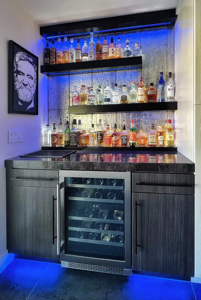 Stripes by JKL Development Inc. - Photo 12