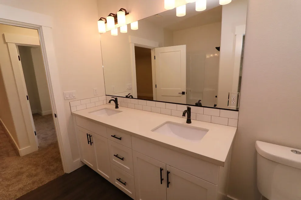 Bespoke complete house makeover by Kamanski Construction, Inc. - Photo 3