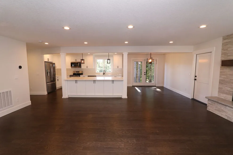 Bespoke complete house makeover by Kamanski Construction, Inc. - Photo 8