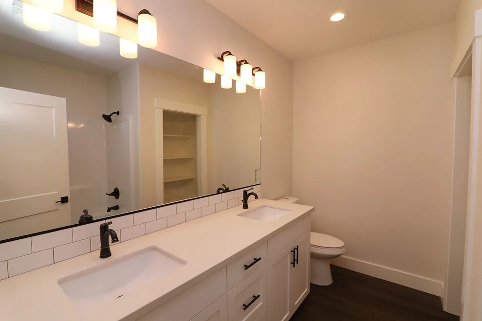 Bespoke complete house makeover by Kamanski Construction, Inc. - Photo 19