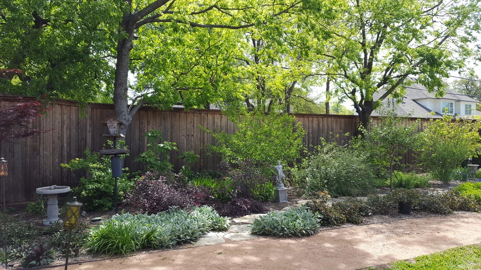 Backyard oasis by Happy Gardens - Photo 18