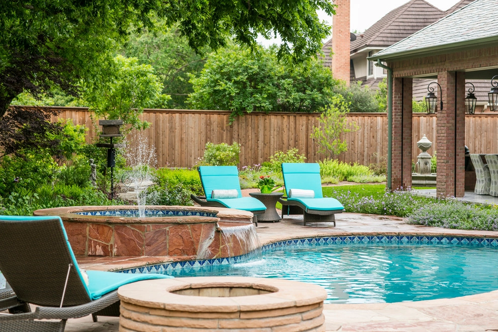 Backyard oasis by Happy Gardens - Photo 8