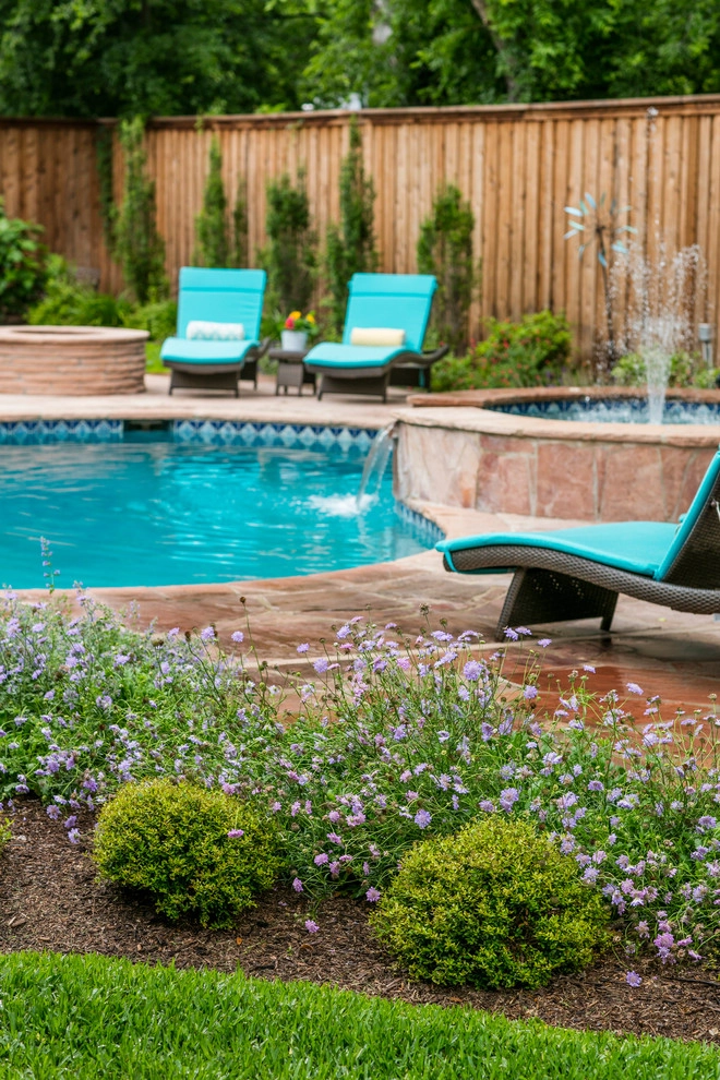 Backyard oasis by Happy Gardens - Photo 20