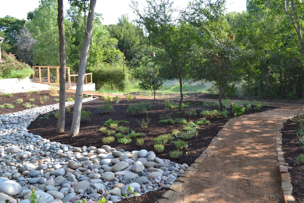 Drought tolerant and wildlife friendly front yard transformation by Happy Gardens - Photo 2
