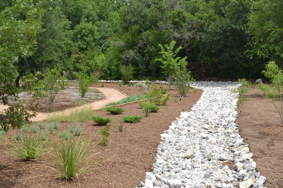 Drought tolerant and wildlife friendly front yard transformation by Happy Gardens - Photo 37