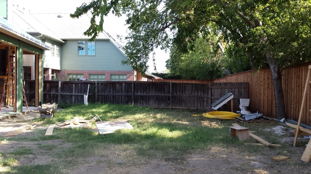 Backyard oasis by Happy Gardens - Photo 13